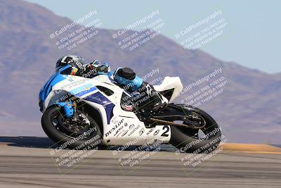 media/Oct-20-2024-CVMA (Sun) [[d4a3dff211]]/Race 16-Formula Middleweight/